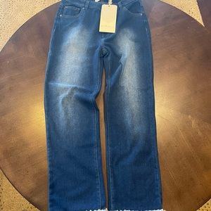 La Bellum Hillary Scott Crop Denim Jeans NWT S DK BLUE w/fade Pearl On Hem.